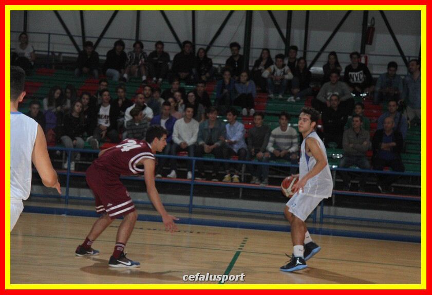131031 BasketU18 036_tn.jpg